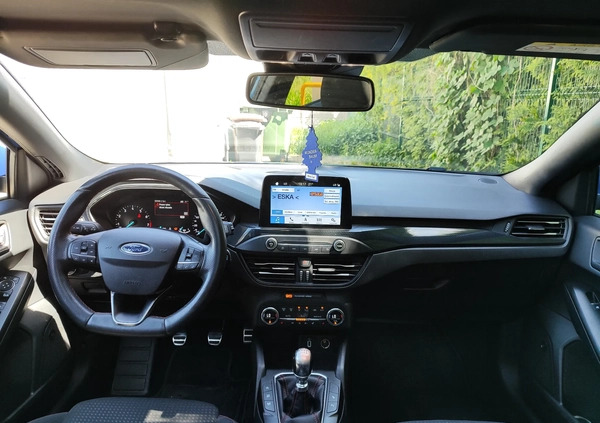Ford Focus cena 72900 przebieg: 99900, rok produkcji 2018 z Złotoryja małe 211